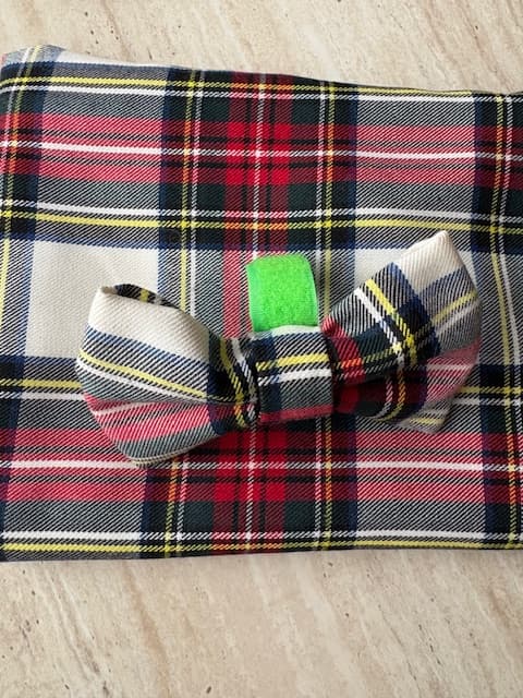 Karirana mašna crvena